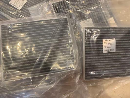 Beilizi 68301863AA Activated Carbon Cabin Air Filter for Jeep Wrangler JL