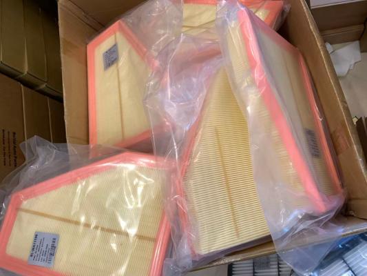 Beilizi Auto Parts Jeep Grand Cherokee 68542769AA Engine Air Filter