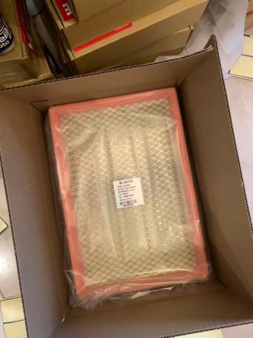 53032404AB replacement engine air filter for RAM 1500 2500 3500 pickups